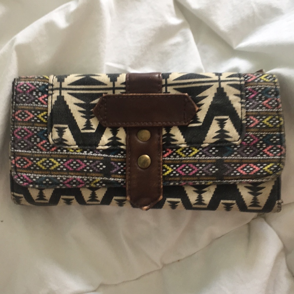 aztec pattern wallet